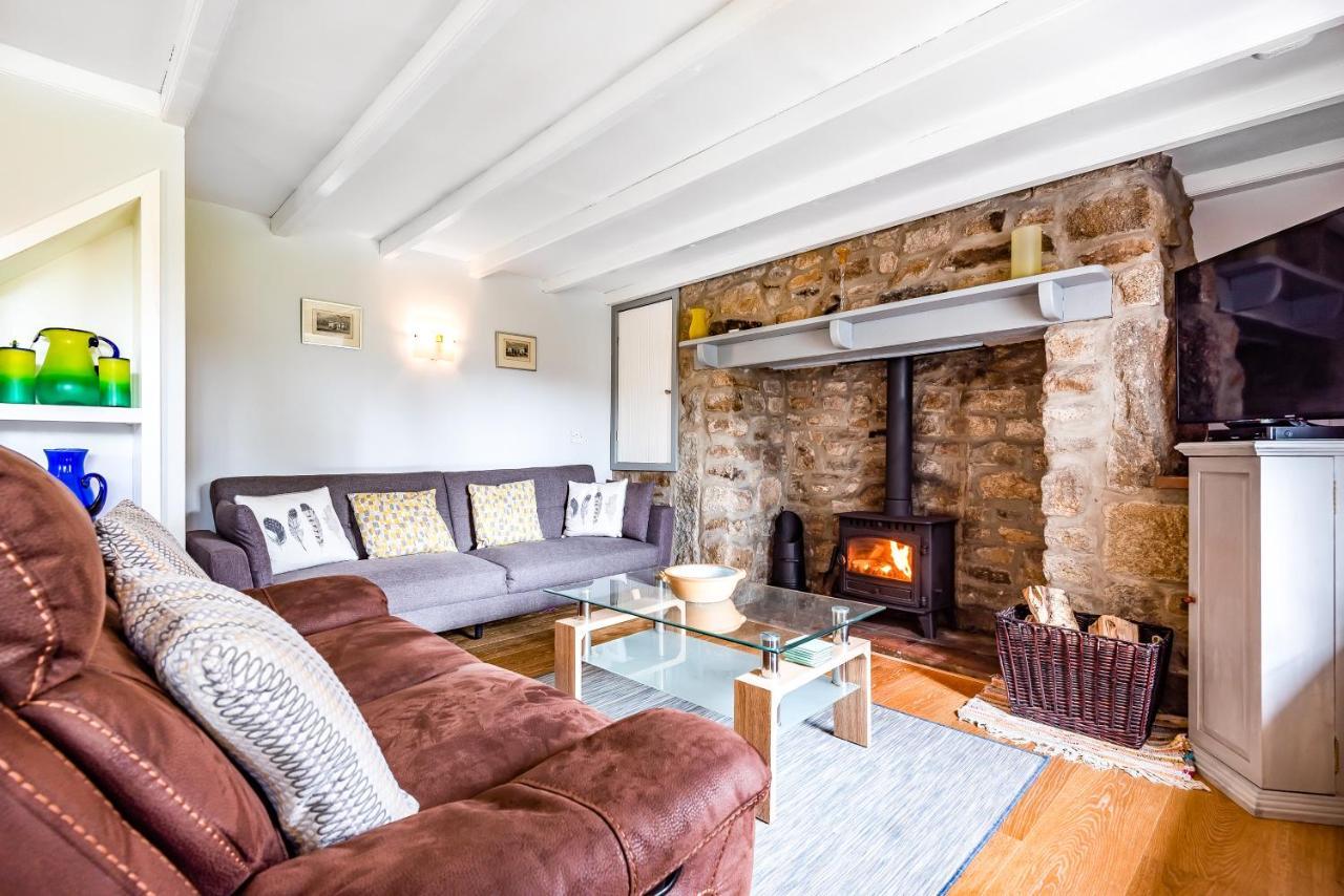 Tresowes Green Cottage Хелстон Экстерьер фото
