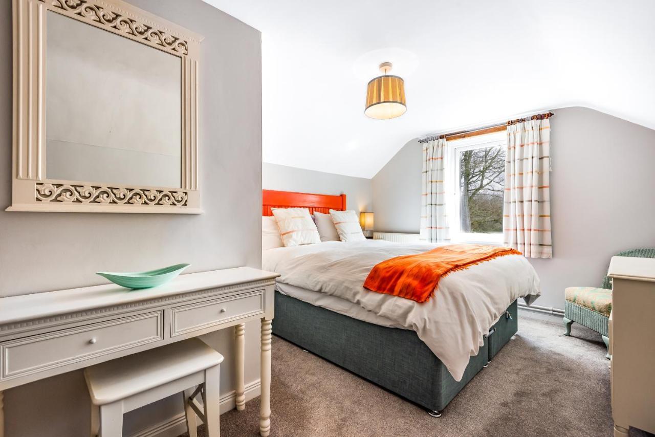 Tresowes Green Cottage Хелстон Экстерьер фото
